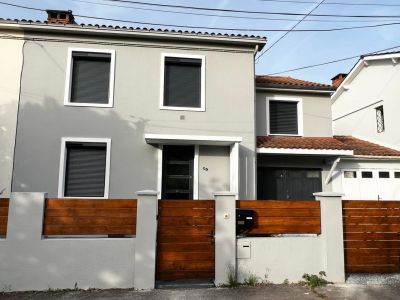 Façade
